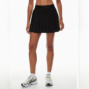 Aritzia TNAction Tennis Pro Navy Pleated Mini Skirt With Built In Shorts